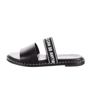 Leather graphic print slides